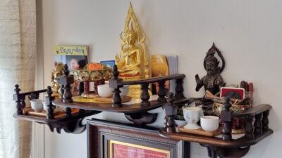Tida Thai Massage Zurich Schaffhauserplatz - Gebetsaltar Budda
